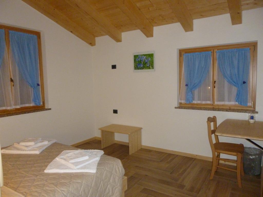 Agriturismo Fattoria Dalcastagne Torcegno Quarto foto